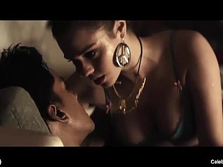 Promi Nude Kaya Scodelario Glum Dessous und erotische Filmszenen